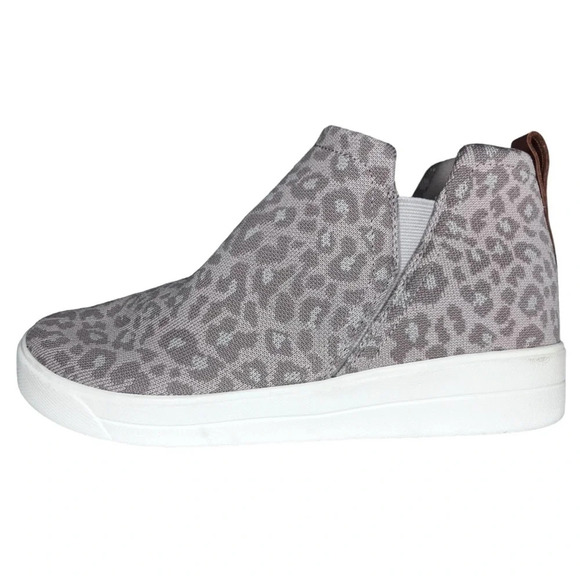 Ryka Vera Sneaker in Camel Brown Leopard Size 9 - Picture 2 of 12